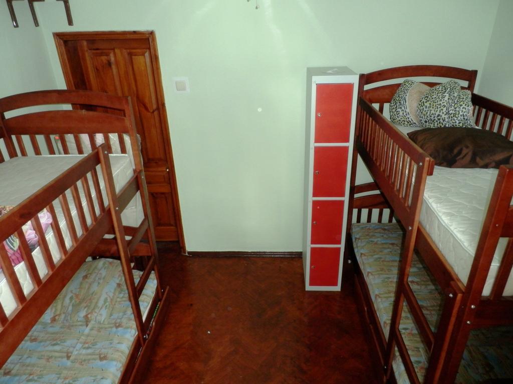 Yourhostel Kiev Chambre photo
