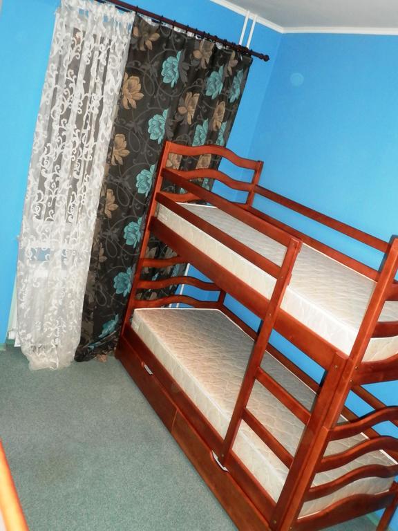 Yourhostel Kiev Extérieur photo